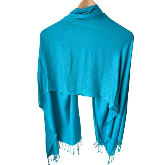 Bebe Large Teal Tassel Scarf - Picture 3 of 3